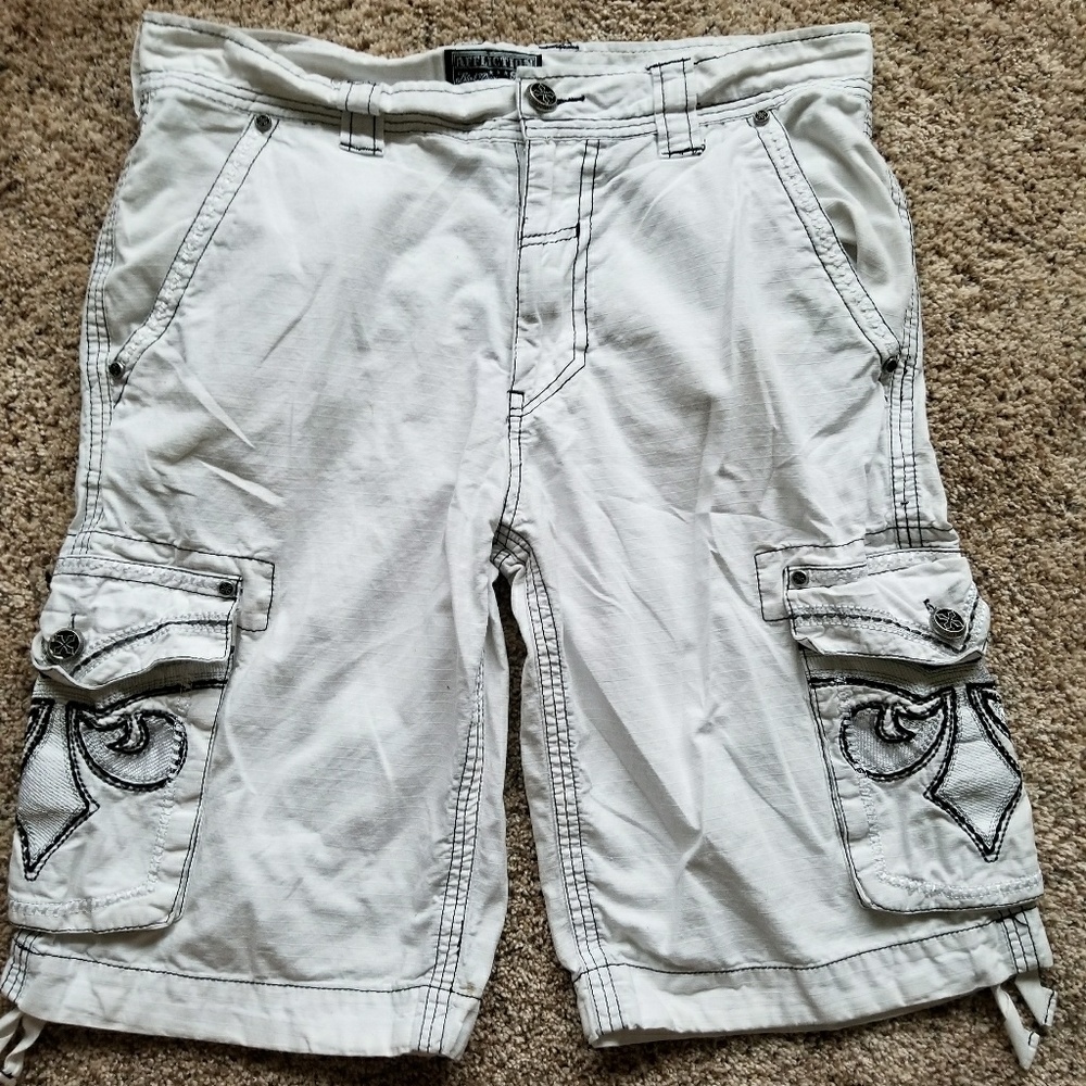 Buckle Affliction shorts